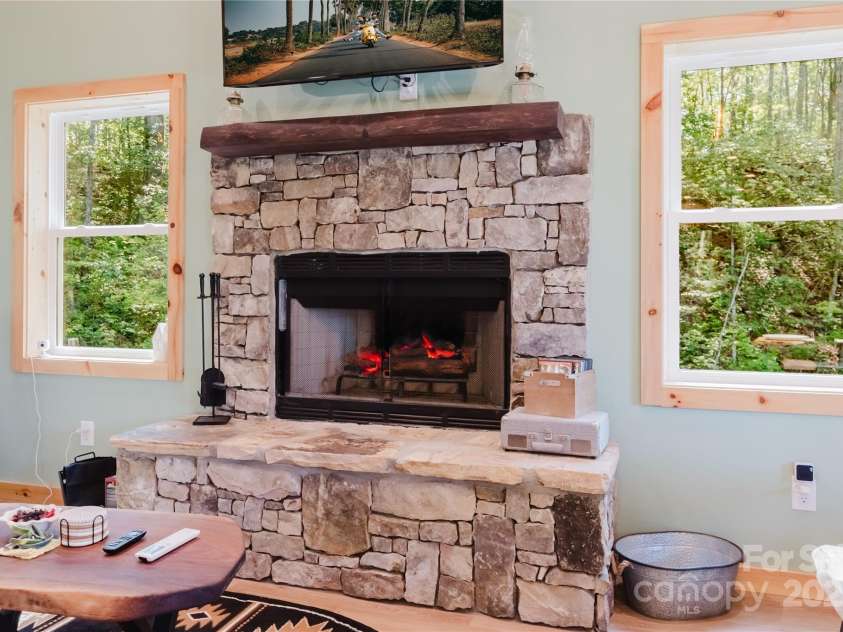 241 Golden Hawk Drive, Bryson City, NC 28713.  MLS# CAR4285489, YatesRealty ID 28639. 