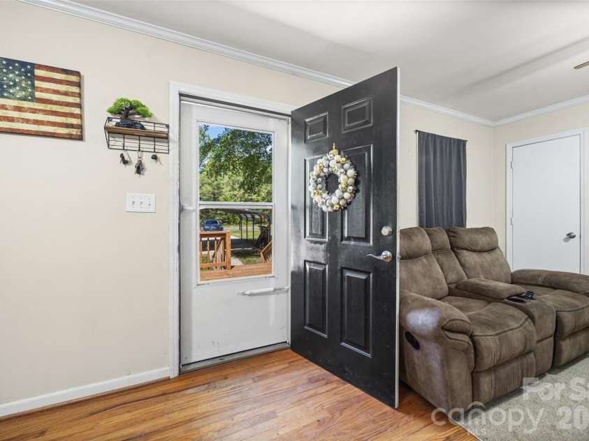 805 Yarborough Road, Chester, SC 29706.  MLS# CAR4389557, YatesRealty ID 28639. 