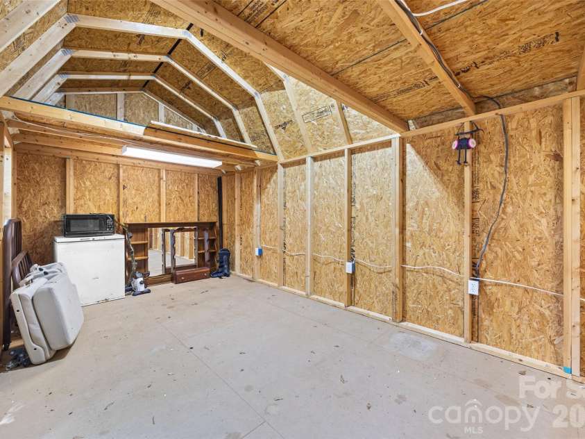 805 Yarborough Road, Chester, SC 29706.  MLS# CAR4389557, YatesRealty ID 28639. 