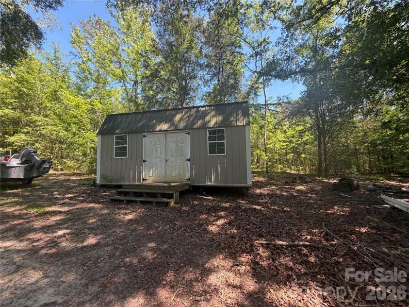 805 Yarborough Road, Chester, SC 29706.  MLS# CAR4389557, YatesRealty ID 28639. 