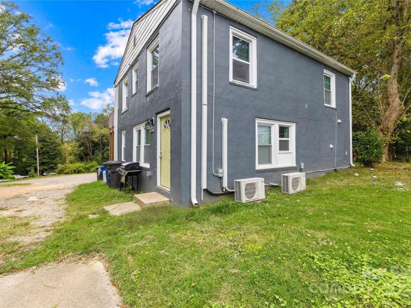 537 & 539 Broadway Court, Statesville, NC 28677.  MLS# CAR4314967, YatesRealty ID 2864. 