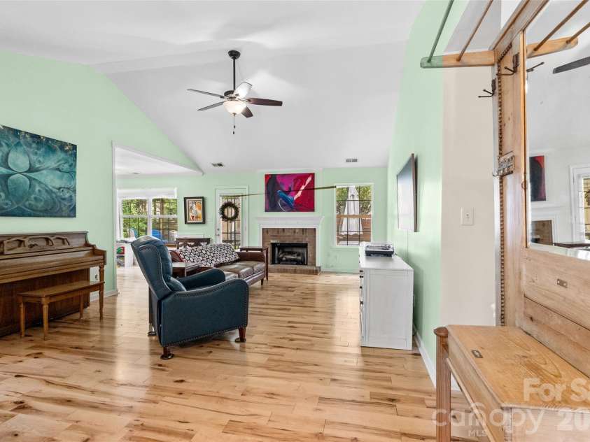 14207 Arbor Ridge Drive, Charlotte, NC 28273.  MLS# CAR4388966, YatesRealty ID 28640. 
