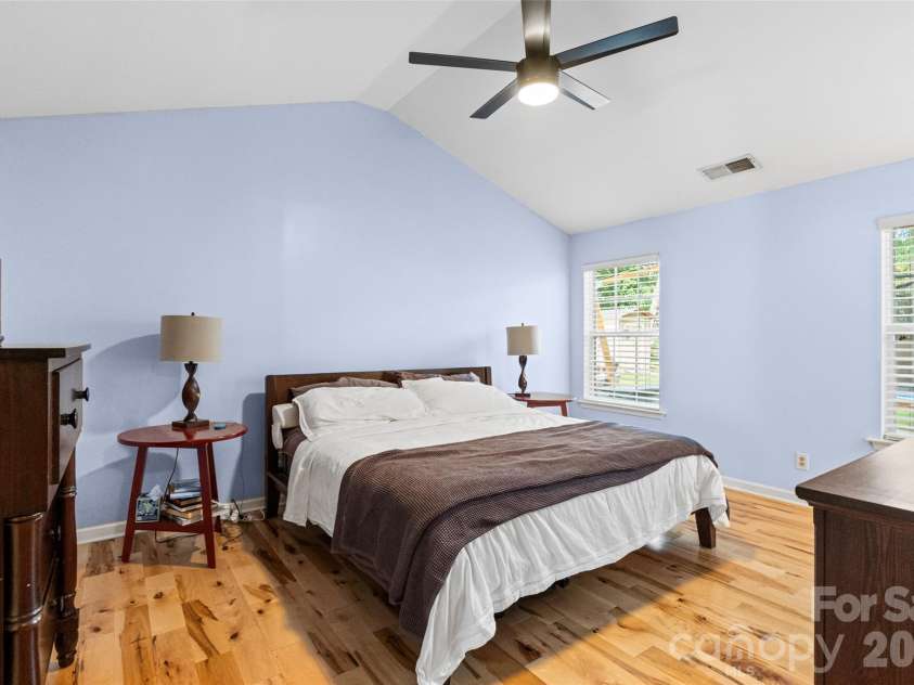 14207 Arbor Ridge Drive, Charlotte, NC 28273.  MLS# CAR4388966, YatesRealty ID 28640. 