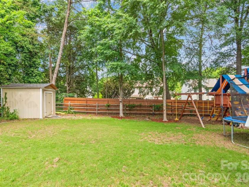 14207 Arbor Ridge Drive, Charlotte, NC 28273.  MLS# CAR4388966, YatesRealty ID 28640. 