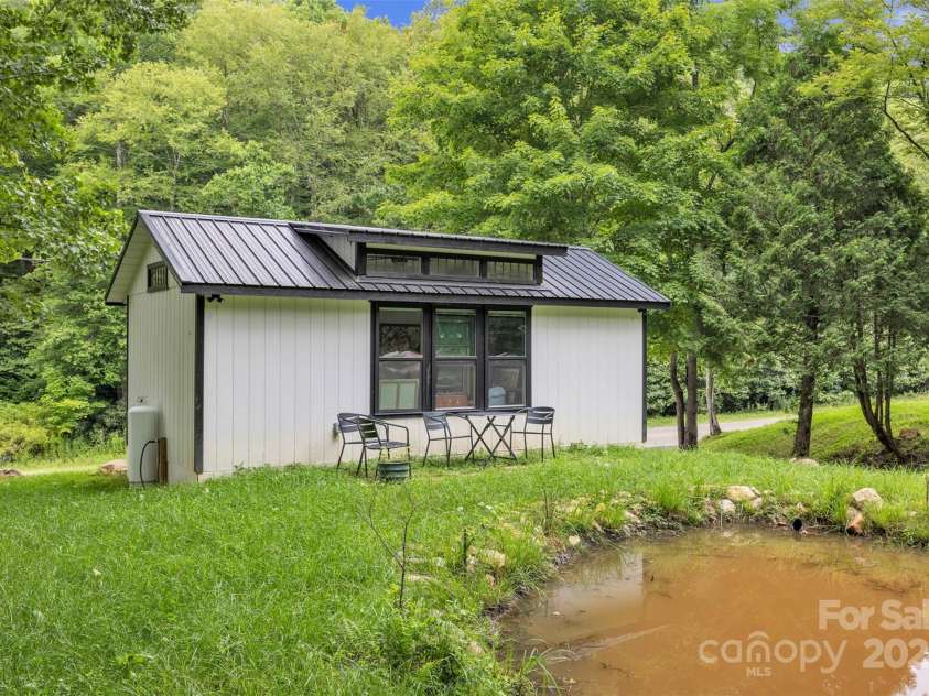 3681 Mulatto Mountain Road, Fleetwood, NC 28626.  MLS# CAR4285114, YatesRealty ID 28640. 