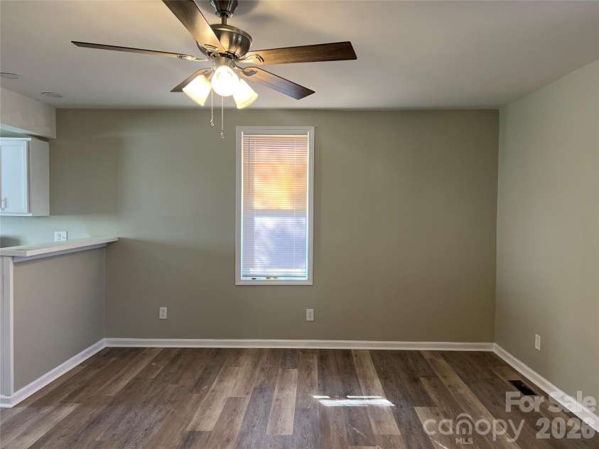 112 Van Buren Street, Gaffney, SC 29340.  MLS# CAR4391125, YatesRealty ID 28642. 