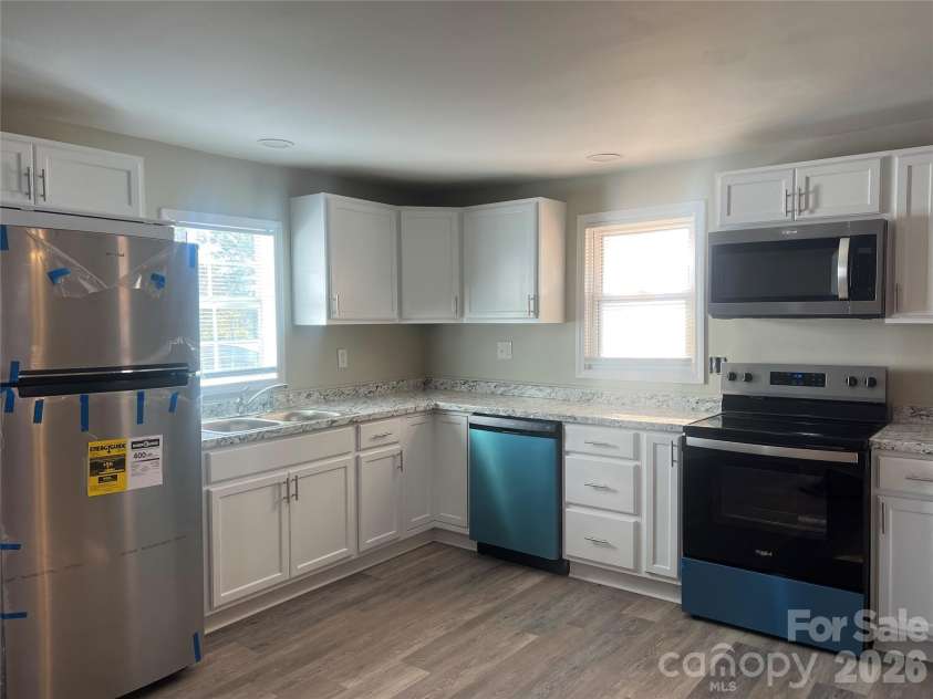 112 Van Buren Street, Gaffney, SC 29340.  MLS# CAR4391125, YatesRealty ID 28642. 