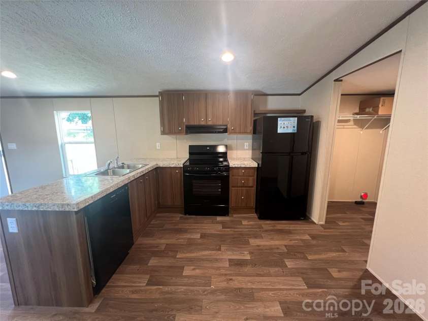 112 Van Buren Street, Gaffney, SC 29340.  MLS# CAR4391125, YatesRealty ID 28642. 