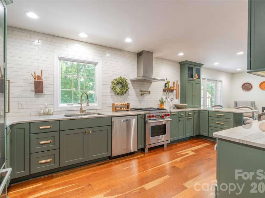 668 Link Road, Lexington, NC 27295.  MLS# CAR4389392, YatesRealty ID 28643. 