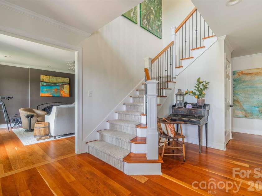 668 Link Road, Lexington, NC 27295.  MLS# CAR4389392, YatesRealty ID 28643. 