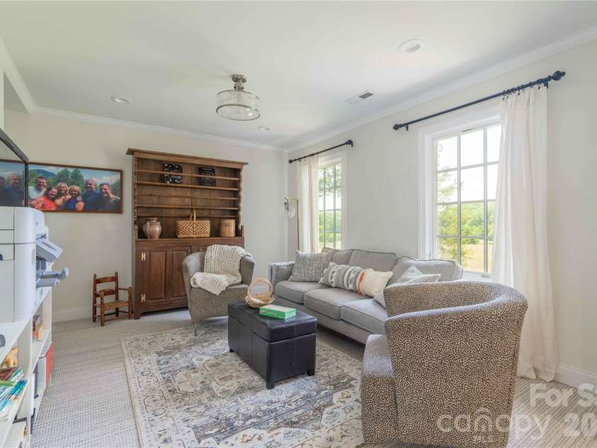 668 Link Road, Lexington, NC 27295.  MLS# CAR4389392, YatesRealty ID 28643. 