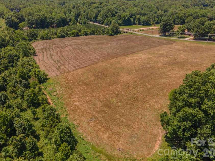 668 Link Road, Lexington, NC 27295.  MLS# CAR4389392, YatesRealty ID 28643. 