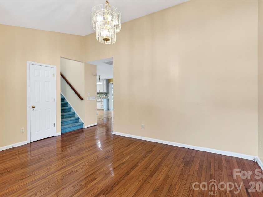 2539 Thornfield Road, Charlotte, NC 28273.  MLS# CAR4388875, YatesRealty ID 28644. 