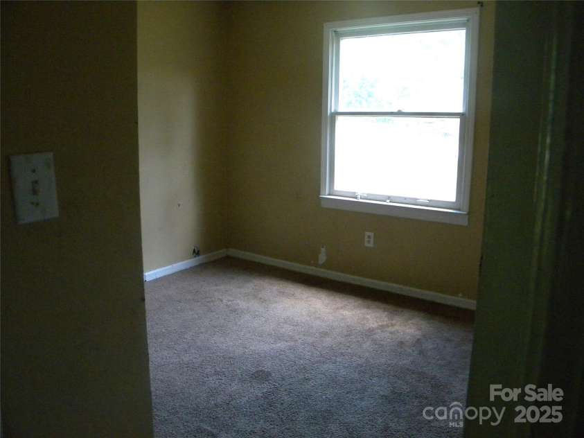 390 Torbush Drive, Salisbury, NC 28144.  MLS# CAR4284924, YatesRealty ID 28647. Main Bedroom