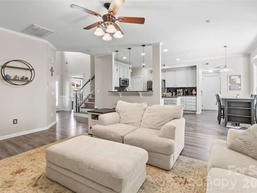 7030 Carrington Pointe Drive, Huntersville, NC 28078.  MLS# CAR4361718, YatesRealty ID 28647. 
