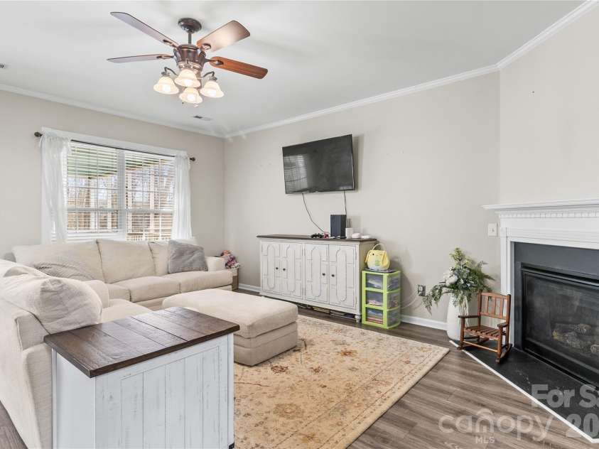 7030 Carrington Pointe Drive, Huntersville, NC 28078.  MLS# CAR4361718, YatesRealty ID 28647. 