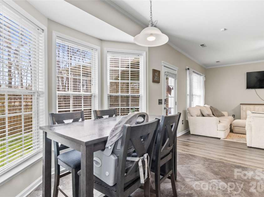 7030 Carrington Pointe Drive, Huntersville, NC 28078.  MLS# CAR4361718, YatesRealty ID 28647. 