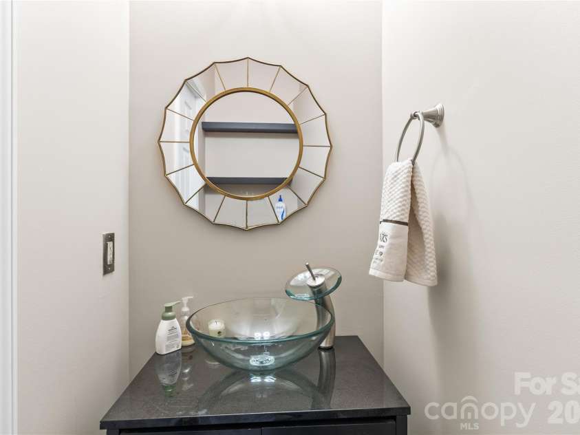 7030 Carrington Pointe Drive, Huntersville, NC 28078.  MLS# CAR4361718, YatesRealty ID 28647. 