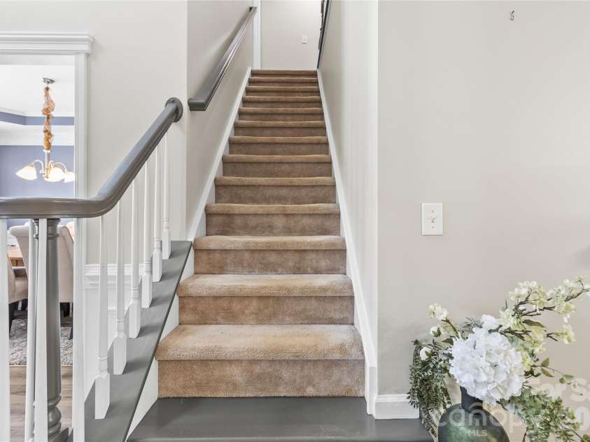 7030 Carrington Pointe Drive, Huntersville, NC 28078.  MLS# CAR4361718, YatesRealty ID 28647. 