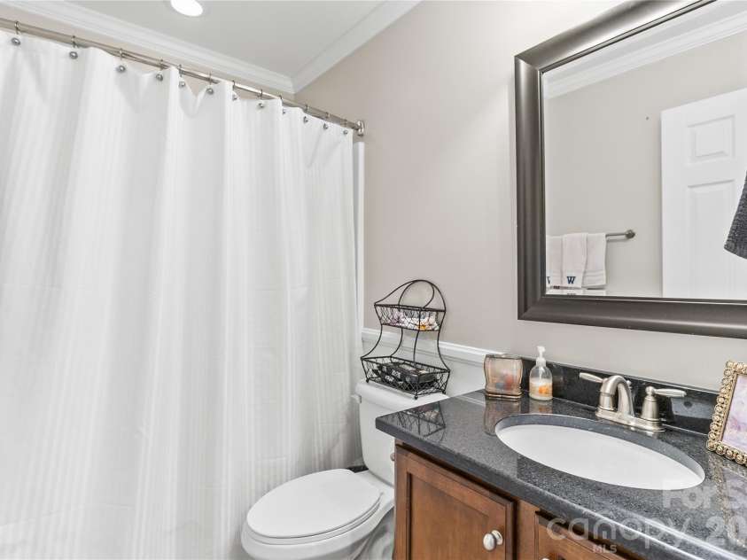 7030 Carrington Pointe Drive, Huntersville, NC 28078.  MLS# CAR4361718, YatesRealty ID 28647. 