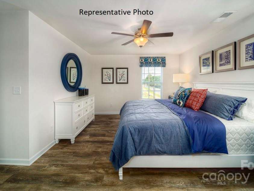 1345 37th Avenue Lane, Hickory, NC 28601.  MLS# CAR4286053, YatesRealty ID 28648. 