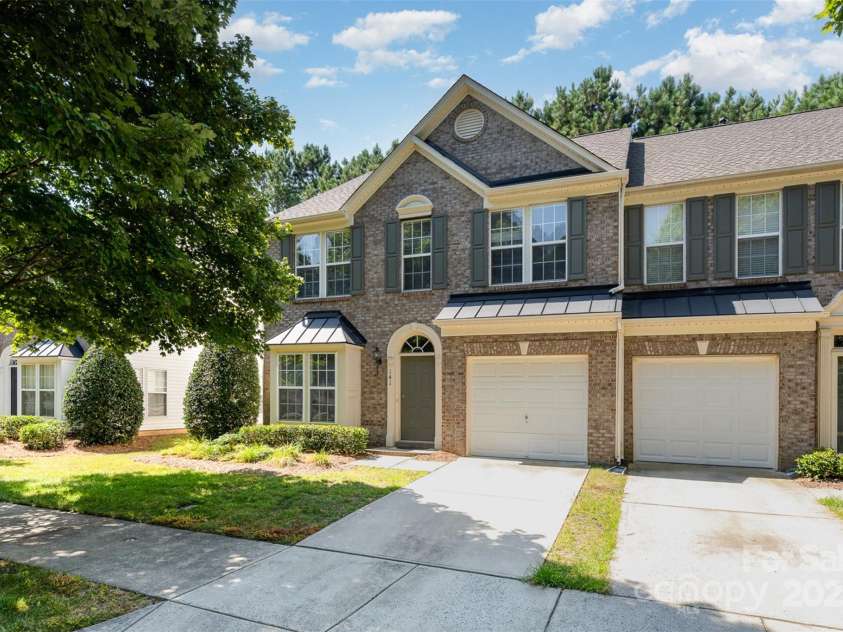 141 Cypress Landing Drive, Mooresville, NC 28117.  MLS# CAR4284259, YatesRealty ID 28649. 