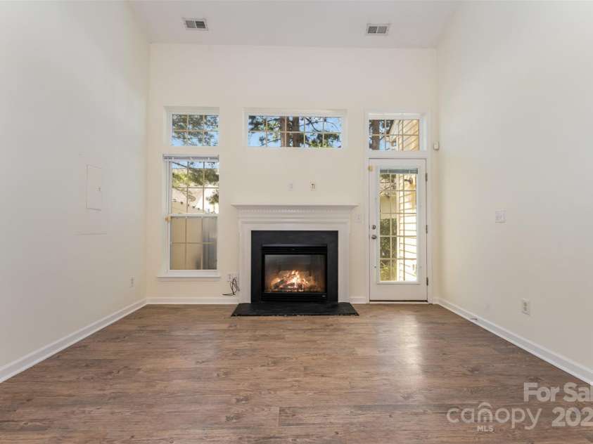 141 Cypress Landing Drive, Mooresville, NC 28117.  MLS# CAR4284259, YatesRealty ID 28649. 