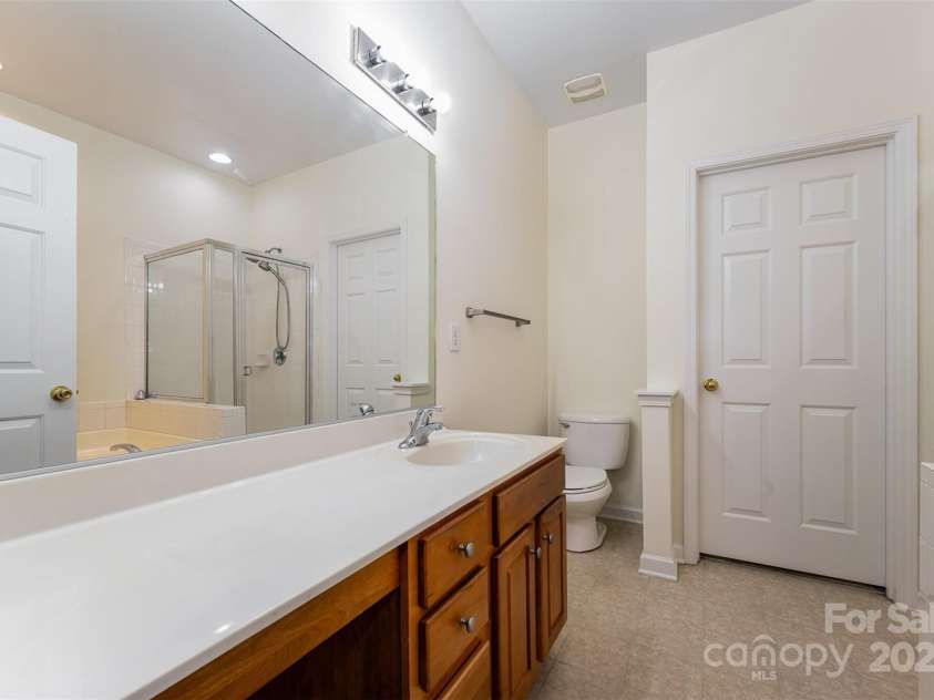 141 Cypress Landing Drive, Mooresville, NC 28117.  MLS# CAR4284259, YatesRealty ID 28649. 