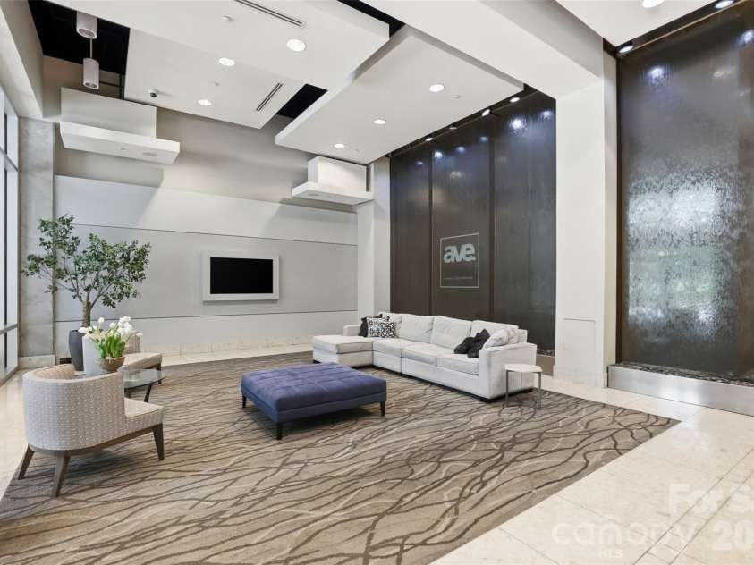 210 Church Street, Charlotte, NC 28202.  MLS# CAR4371008, YatesRealty ID 2865. Lobby