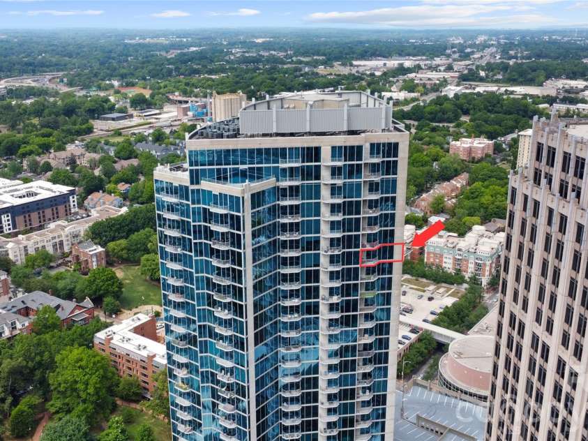 210 Church Street, Charlotte, NC 28202.  MLS# CAR4381484, YatesRealty ID 2865. 