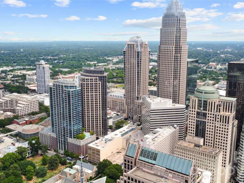 210 Church Street, Charlotte, NC 28202.  MLS# CAR4381484, YatesRealty ID 2865. 
