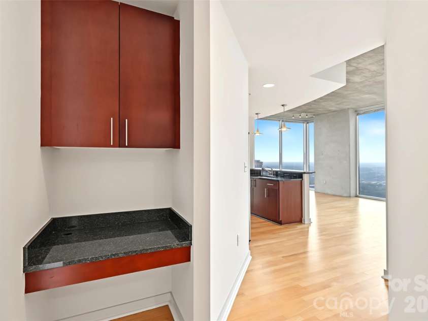 210 Church Street, Charlotte, NC 28202.  MLS# CAR4428306, YatesRealty ID 2865. 