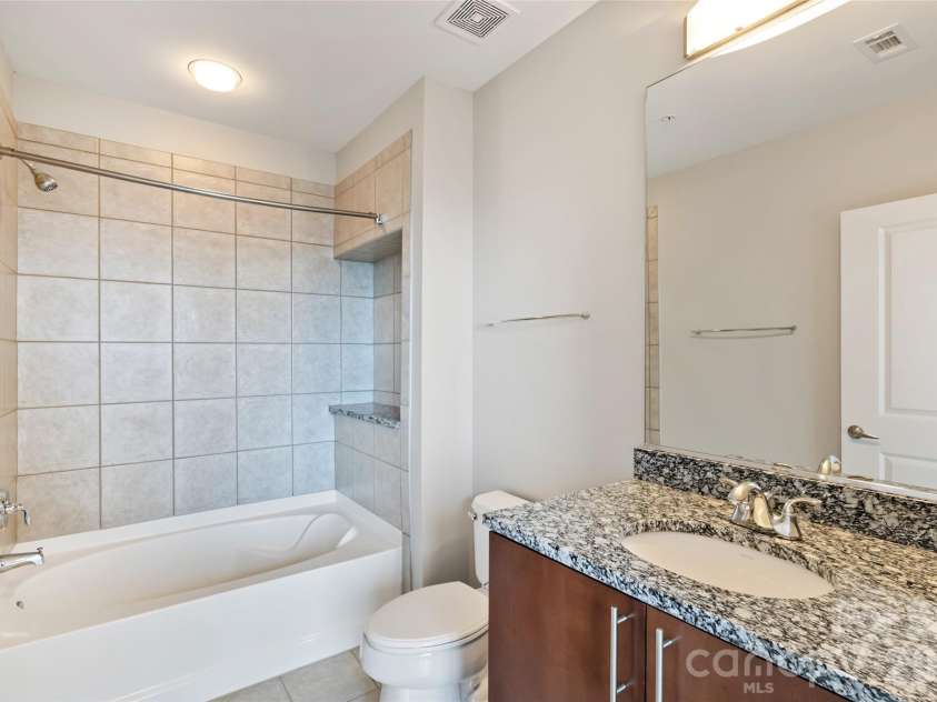 210 Church Street, Charlotte, NC 28202.  MLS# CAR4428306, YatesRealty ID 2865. 