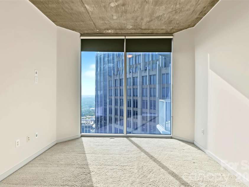 210 Church Street, Charlotte, NC 28202.  MLS# CAR4428306, YatesRealty ID 2865. 