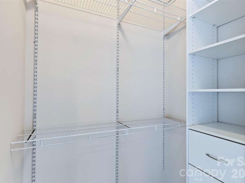 210 Church Street, Charlotte, NC 28202.  MLS# CAR4428306, YatesRealty ID 2865. 