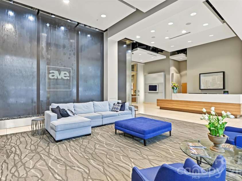 210 Church Street, Charlotte, NC 28202.  MLS# CAR4428306, YatesRealty ID 2865. 