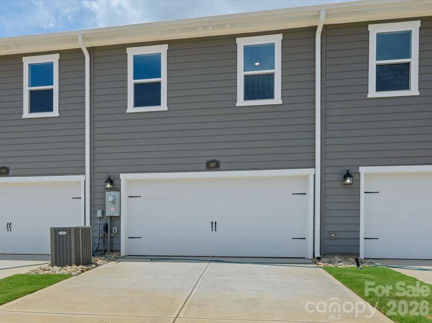 567 Cape Cod Way, Rock Hill, SC 29732.  MLS# CAR4380501, YatesRealty ID 28651. 