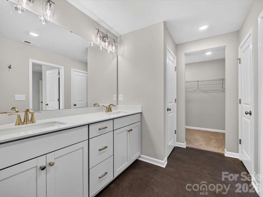 567 Cape Cod Way, Rock Hill, SC 29732.  MLS# CAR4380501, YatesRealty ID 28651. 