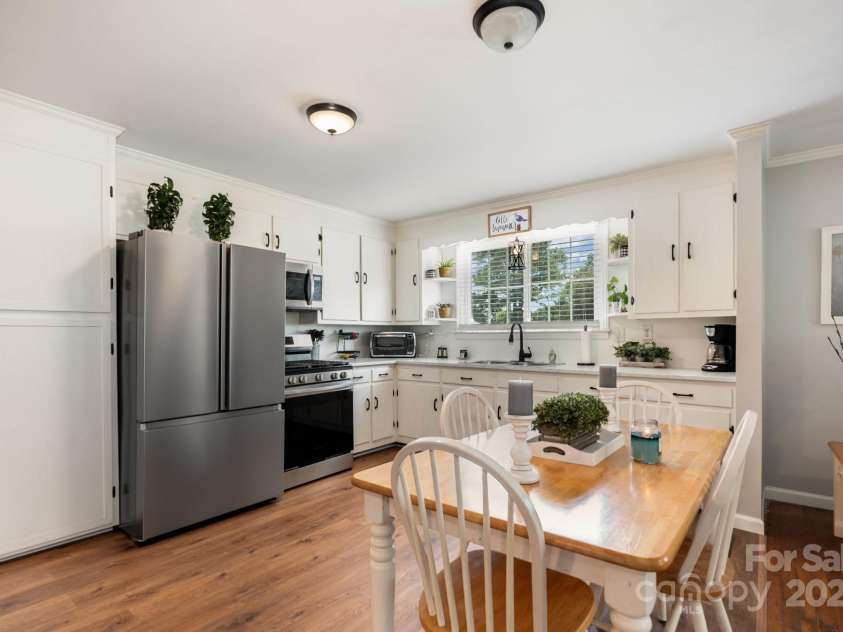 120 Abernathy Street, Mount Holly, NC 28120.  MLS# CAR4286149, YatesRealty ID 28653. 