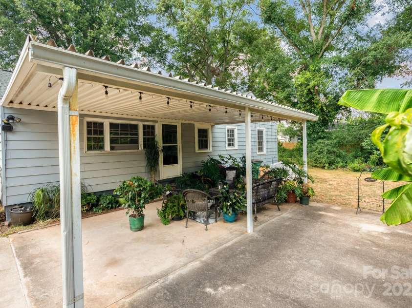 120 Abernathy Street, Mount Holly, NC 28120.  MLS# CAR4286149, YatesRealty ID 28653. 