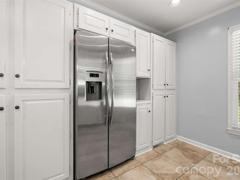 1333 Rabbit Run Road, York, SC 29745.  MLS# CAR4385015, YatesRealty ID 28654. 