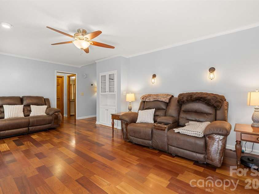 1333 Rabbit Run Road, York, SC 29745.  MLS# CAR4385015, YatesRealty ID 28654. 