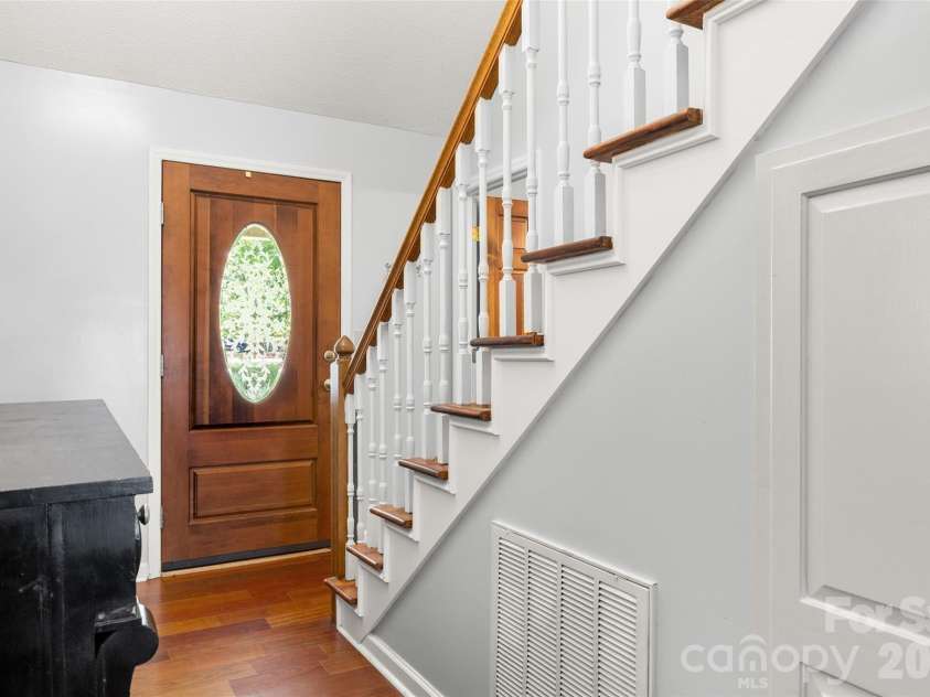 1333 Rabbit Run Road, York, SC 29745.  MLS# CAR4385015, YatesRealty ID 28654. 