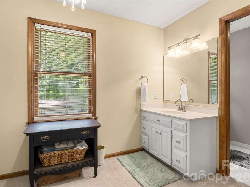 1333 Rabbit Run Road, York, SC 29745.  MLS# CAR4385015, YatesRealty ID 28654. 