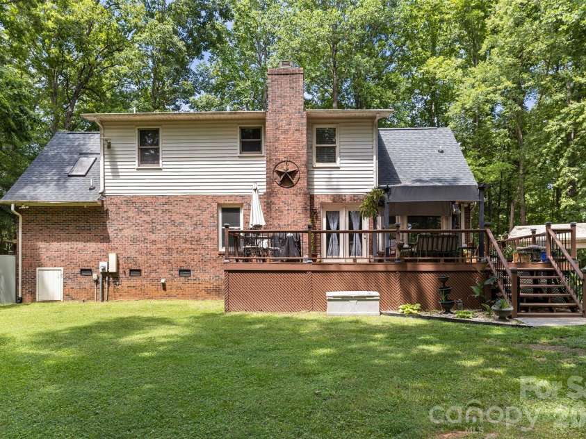 1333 Rabbit Run Road, York, SC 29745.  MLS# CAR4385015, YatesRealty ID 28654. 