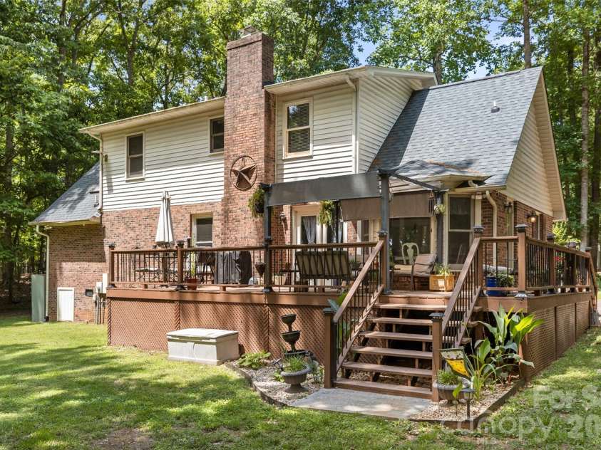 1333 Rabbit Run Road, York, SC 29745.  MLS# CAR4385015, YatesRealty ID 28654. 
