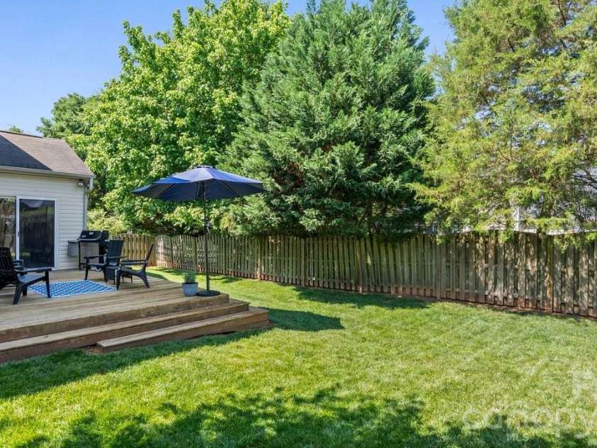 208 Glenn Allen Road, Mooresville, NC 28115.  MLS# CAR4388043, YatesRealty ID 28655. 