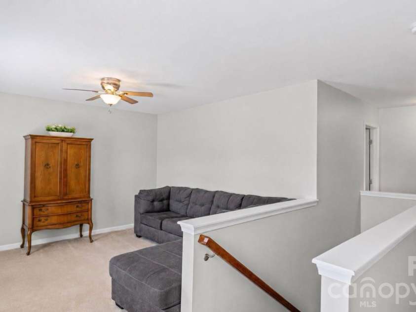 208 Glenn Allen Road, Mooresville, NC 28115.  MLS# CAR4388043, YatesRealty ID 28655. Spacious Loft