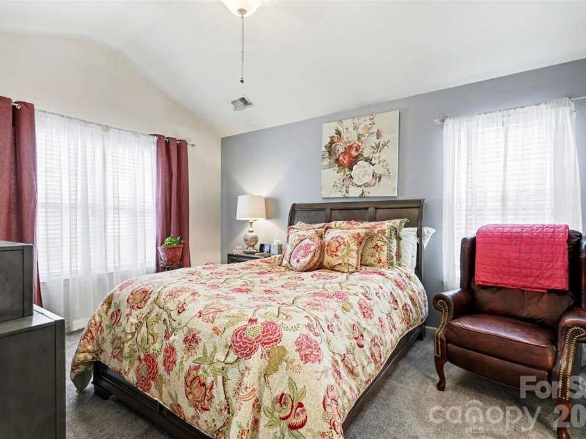 2103 Midnight Blue Lane, Fort Mill, SC 29708.  MLS# CAR4366959, YatesRealty ID 28656. 