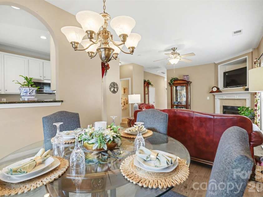 2103 Midnight Blue Lane, Fort Mill, SC 29708.  MLS# CAR4366959, YatesRealty ID 28656. 